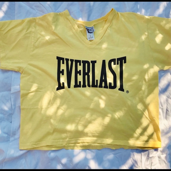 Everlast Tops - Vintage “Everlast” brand women’s sportswear v-neck shortsleeved yellow T-shirt